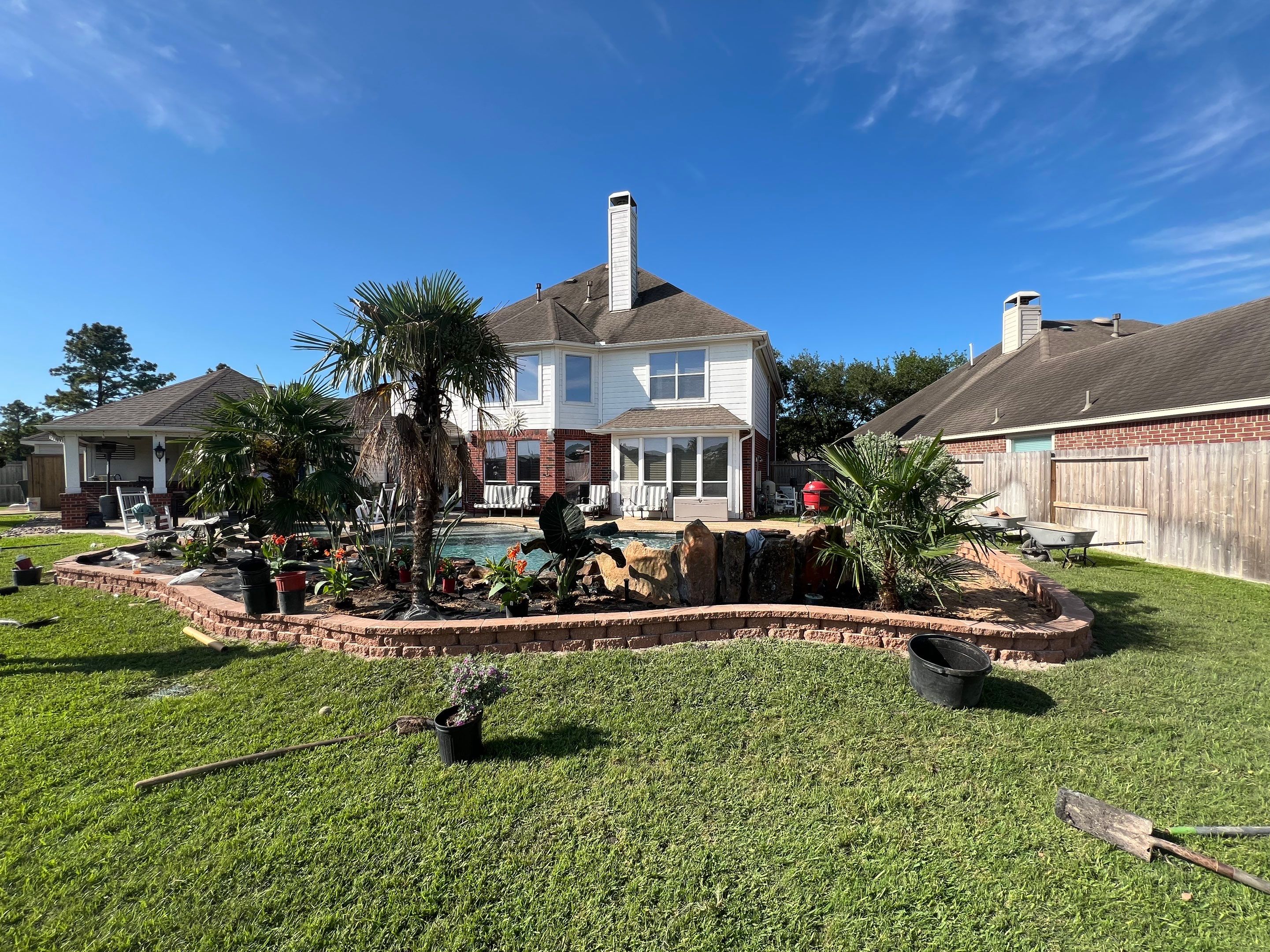 🌿 Larry Caudillo’s Poolside Landscape Revamp by Texas Urban Elements