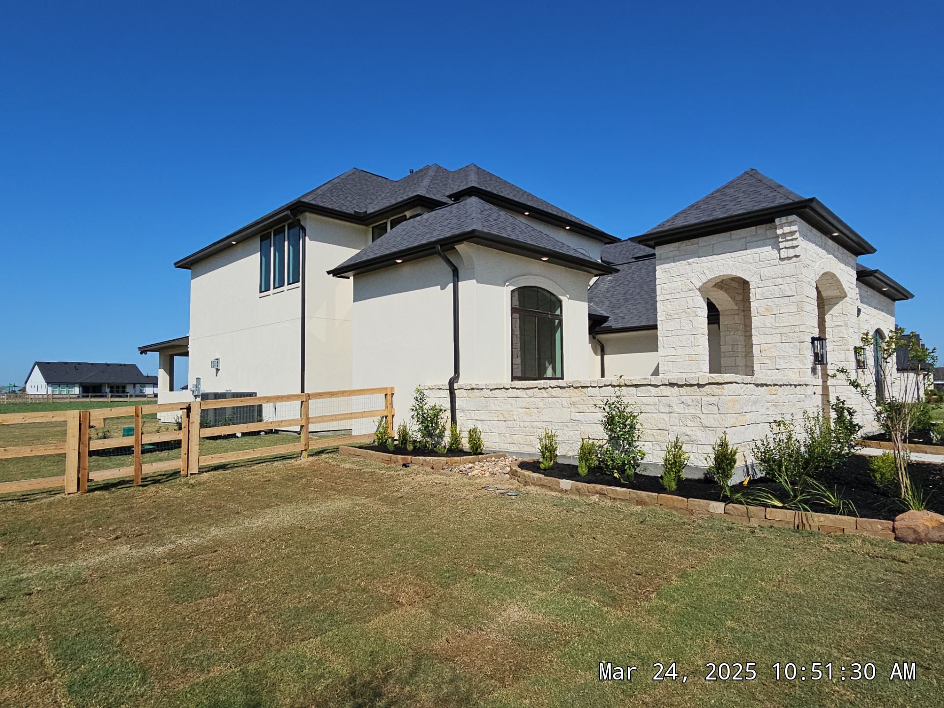 Waller 2025: Apex Stucco Expertise in a Custom Build by Apex Conventional Stucco Llc