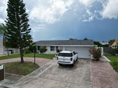 Roof Replacement in Apollo Beach, FL.