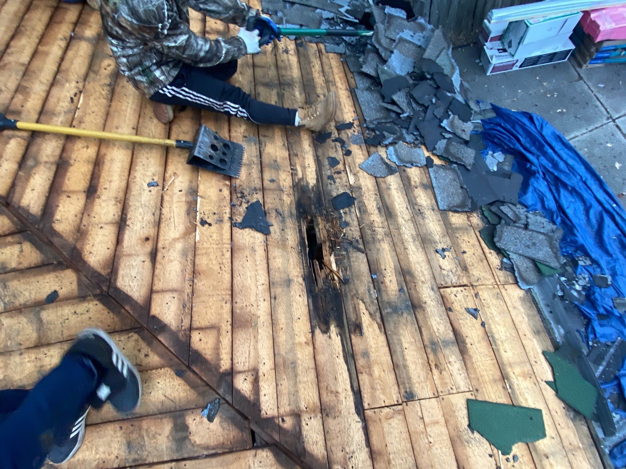Roof Replacement using CertainTeed Landmark by 180 Contractors