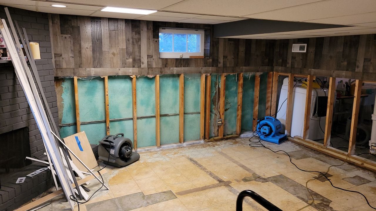 Exterior Wall Basement Leak by Chicagoland Water Medics