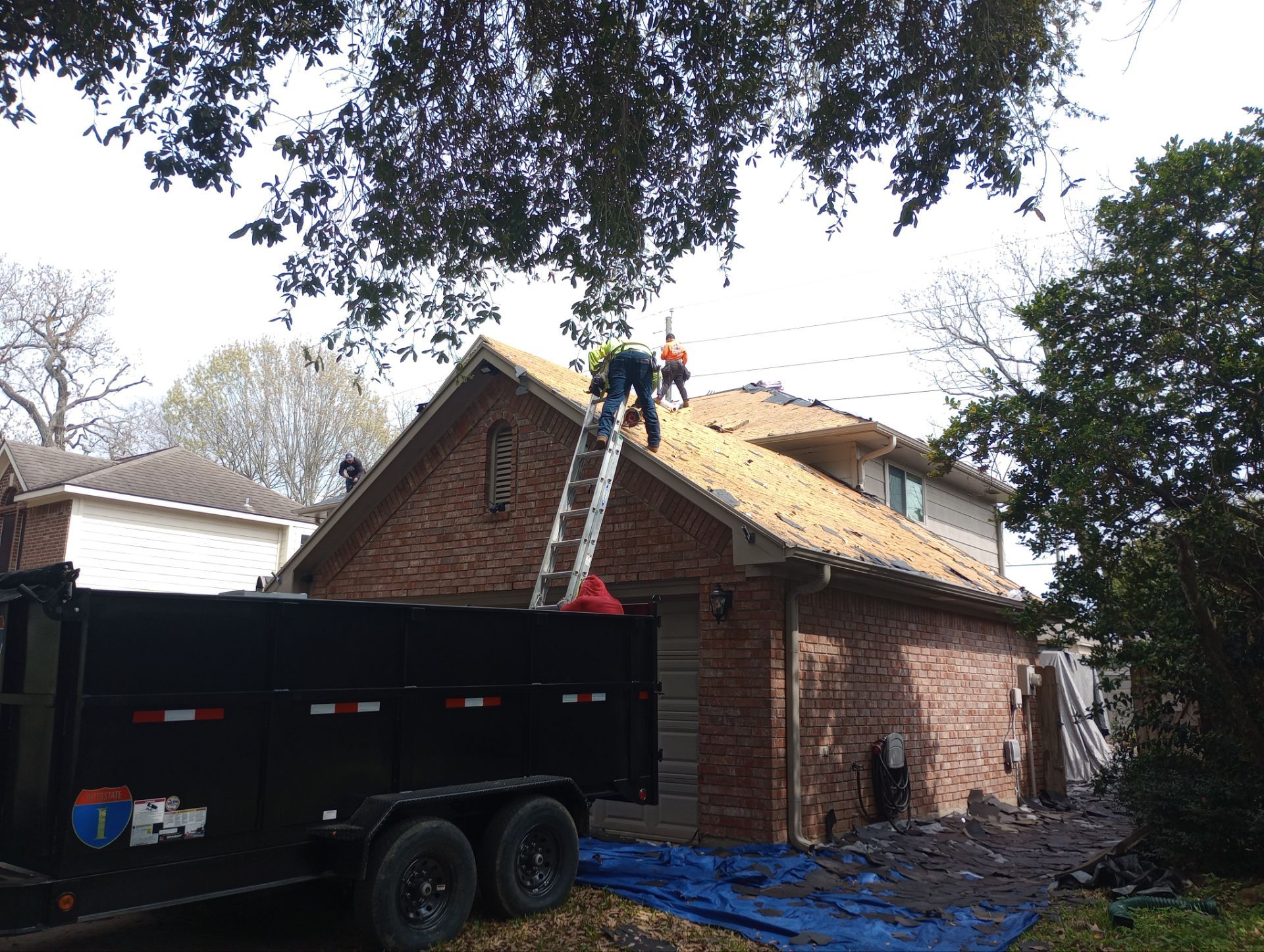 Residential Roofing Installation using Owen's Corning Duration (Lifetime) Shingles by Roof Repair Company