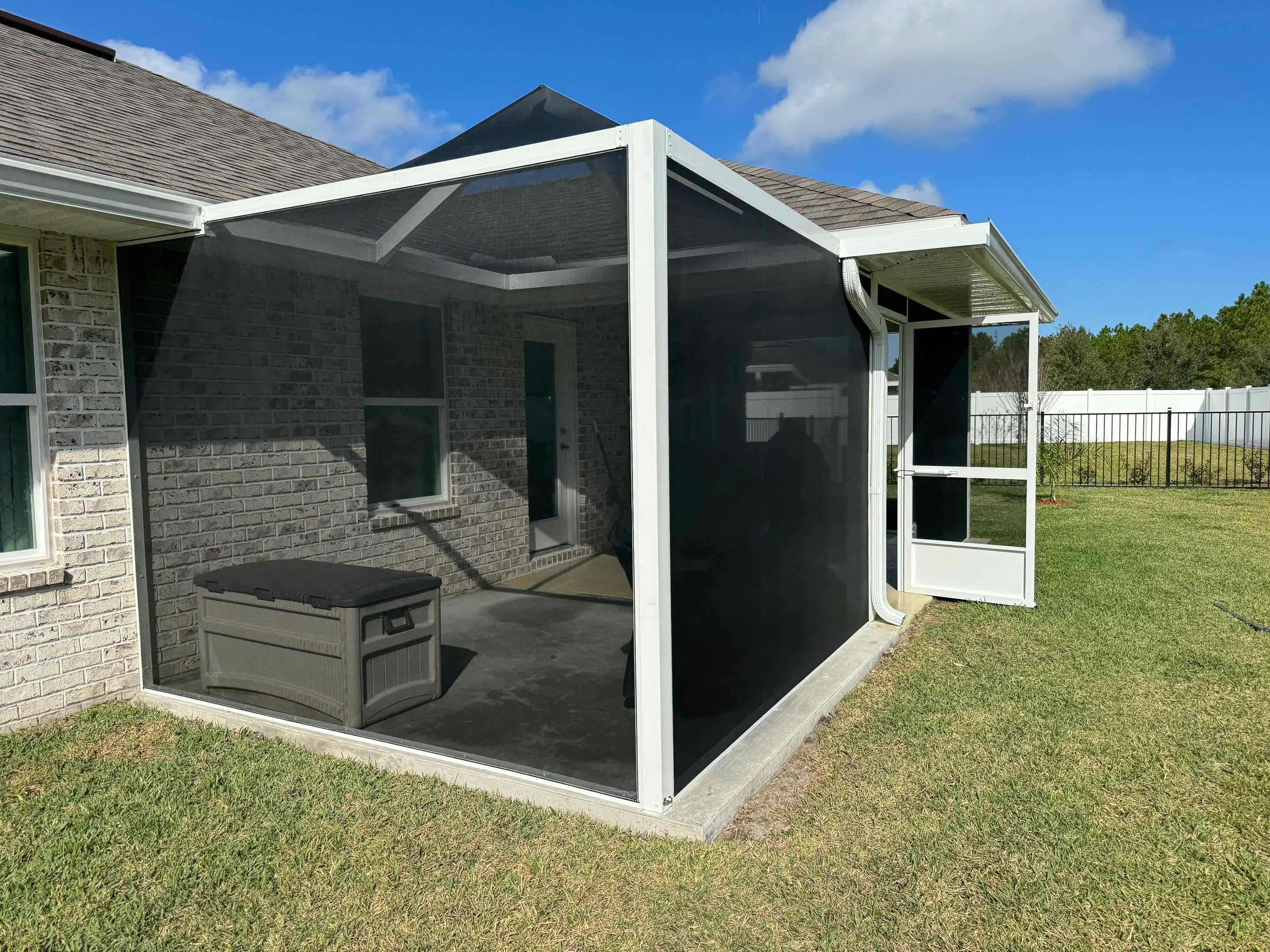 Project by Courtesy screening by Courtesy screening