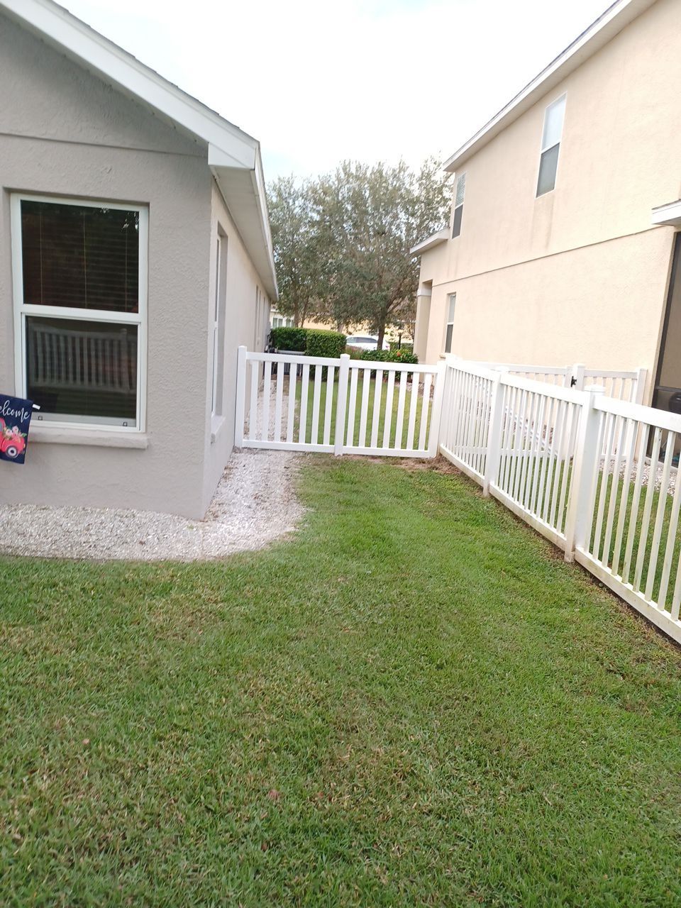 Vinyl Picket Fence Installation using Vinyl Picket Fence by Asap fence and gates, LLC