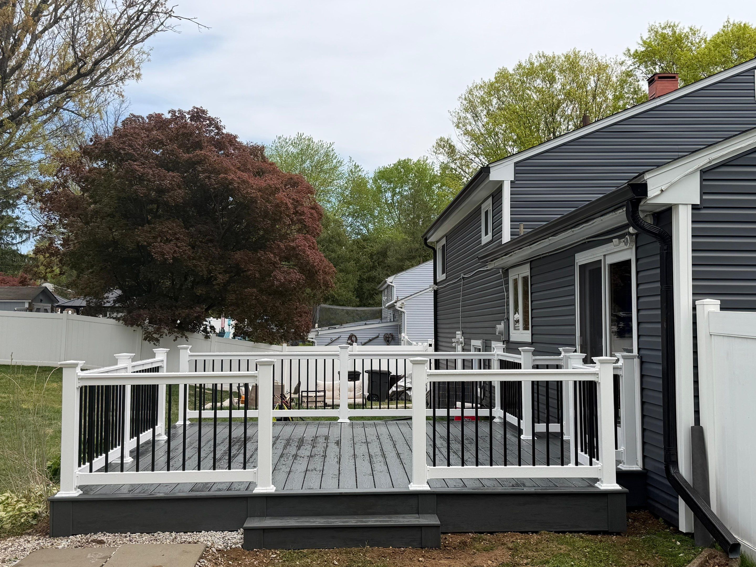 New Deck in Ewing Township, New Jersey by deck guardian