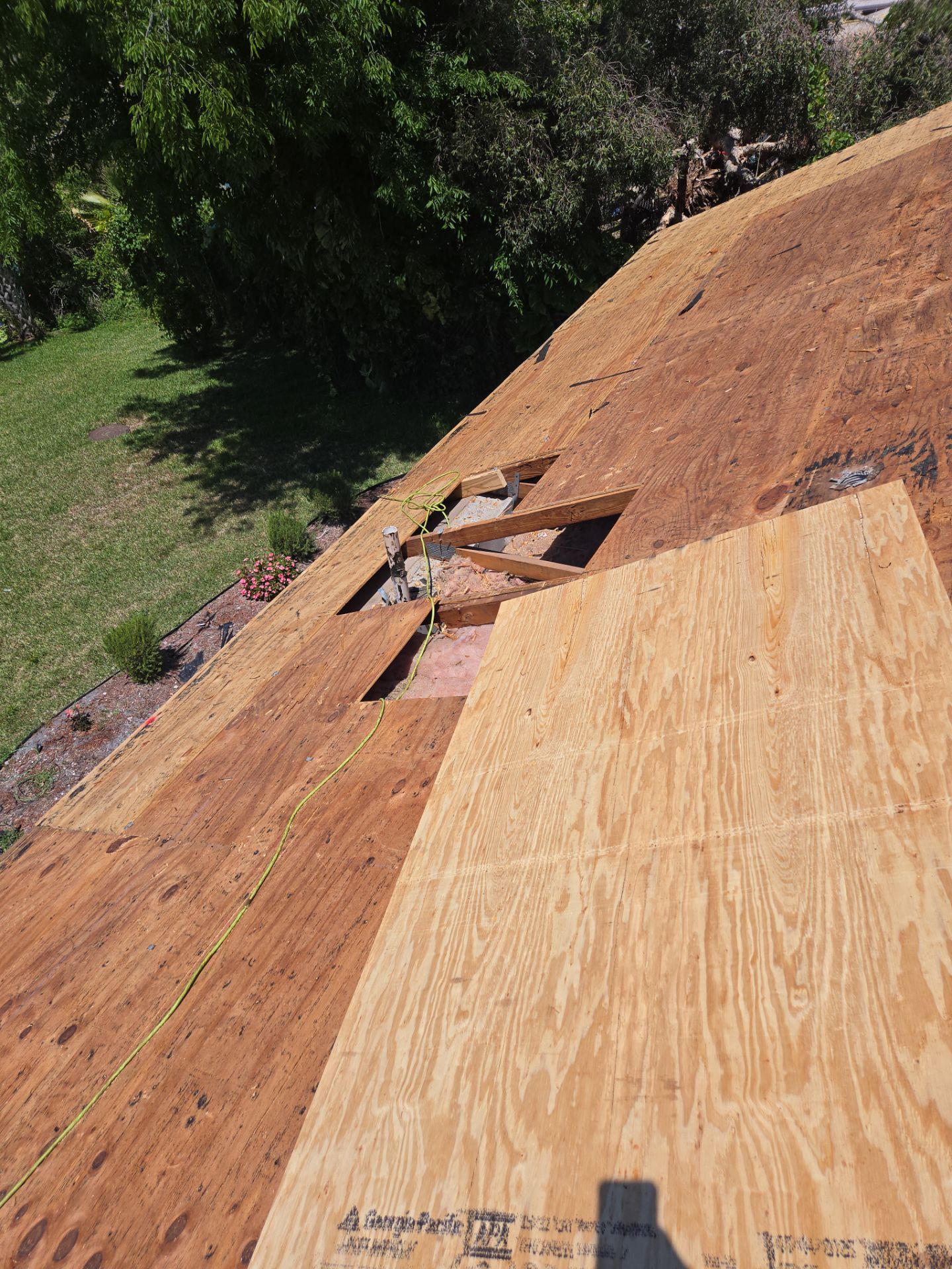 Project in St. Petersburg 33705 by Mitchell Roofing Company LLC 