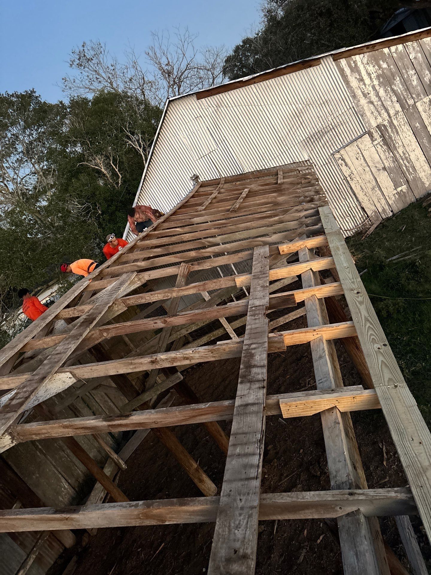 Roof Installation El Campo by Roof Repair Company