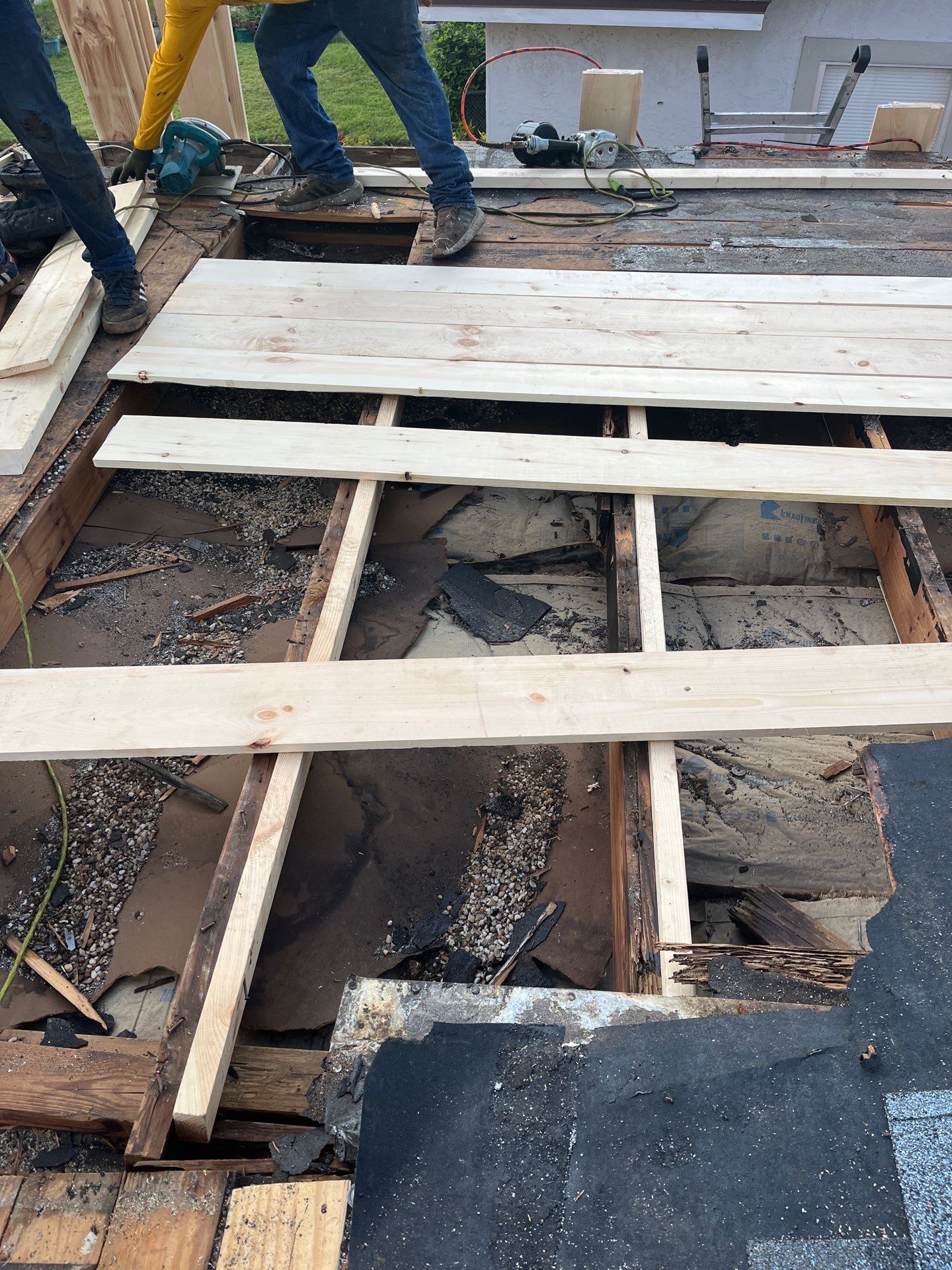 Project in St. Petersburg 33711 by Mitchell Roofing Company LLC 