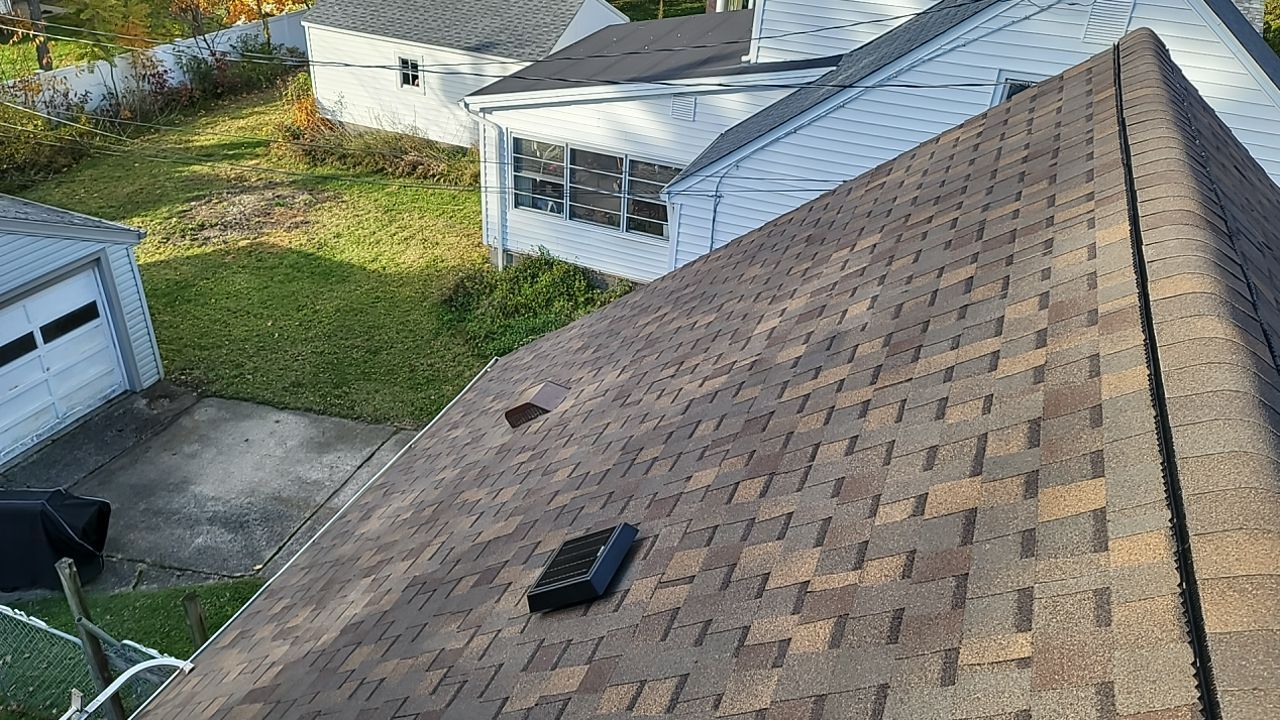 ATLAS PINNACLE PRISTINE COLOR: COPPER CANYON DRIP EDGE: WHITE by Eagle Eye Roofing