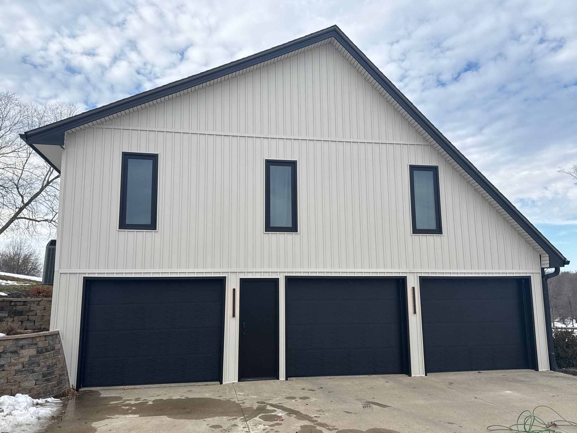 Craneboard Siding and Cedar Renditions Installation in Liberty Mo  by EEC  Windows, Siding & Roofing 