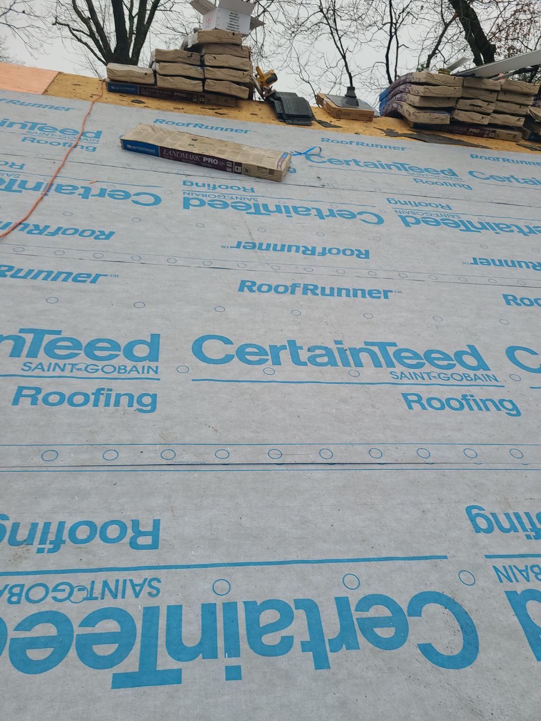 Vienna: Residential Roof Replacement with CertainTeed Landmark Pro in Max Def Weathered Wood by RM Banning, Inc.