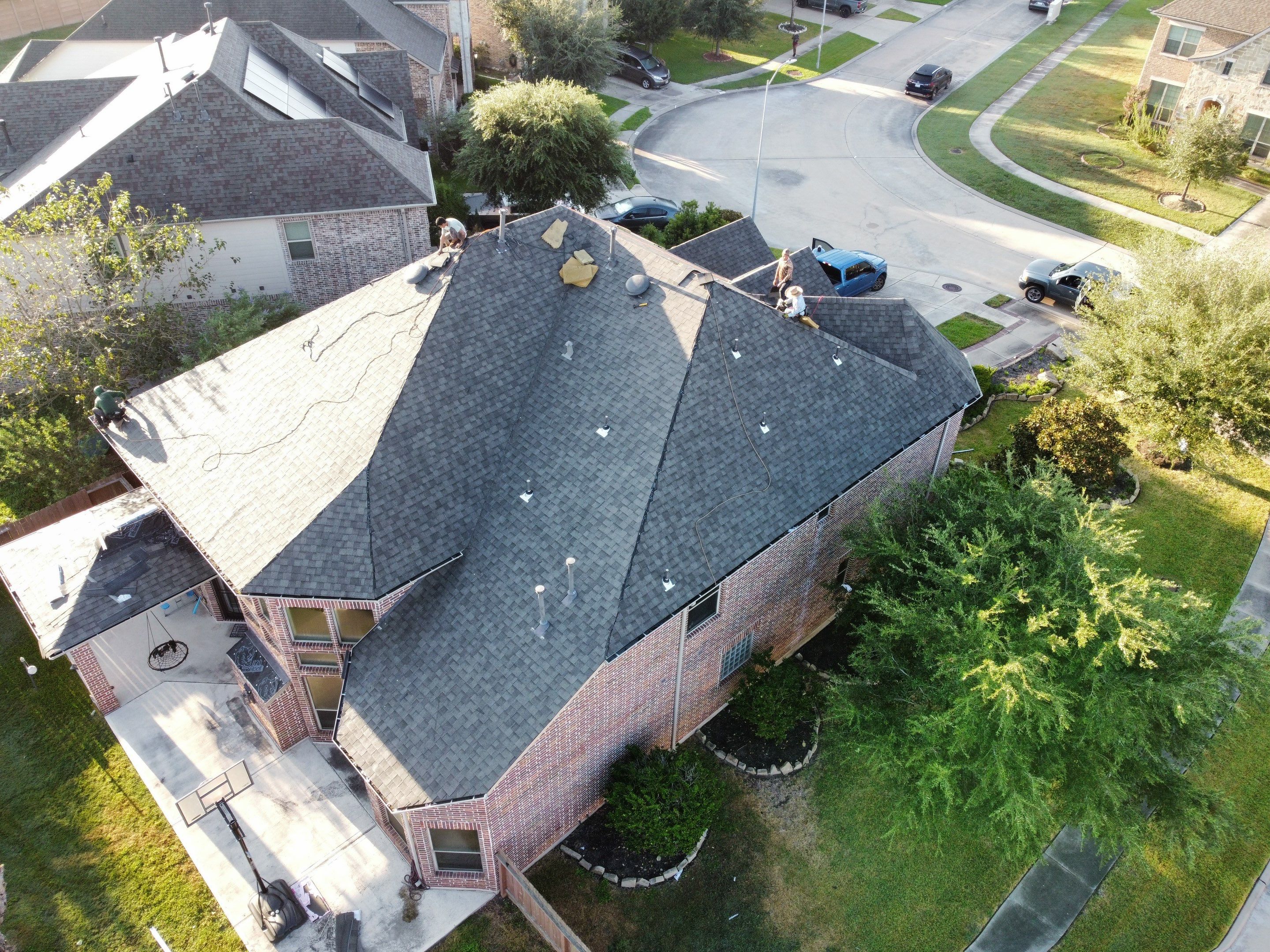 Residential Roof Replacement using IKO Cambridge - Weathered Wood by Elite Roofing LLC