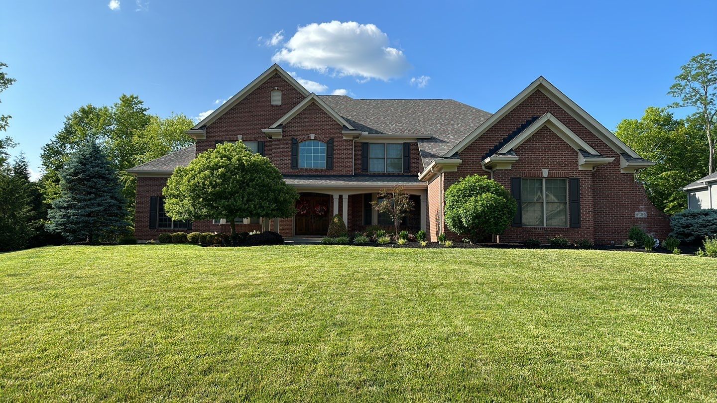 Residential Roofing Installation using Duration Series Shingles - Colonial Slate by RoofX 