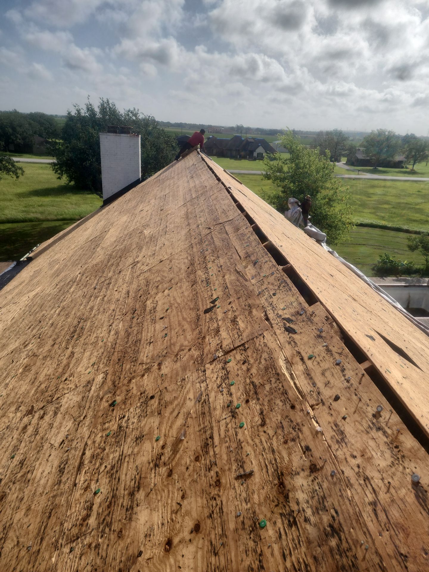 Residential Roofing Installation using Owen's Corning Duration (Lifetime) Shingles by Roof Repair Company
