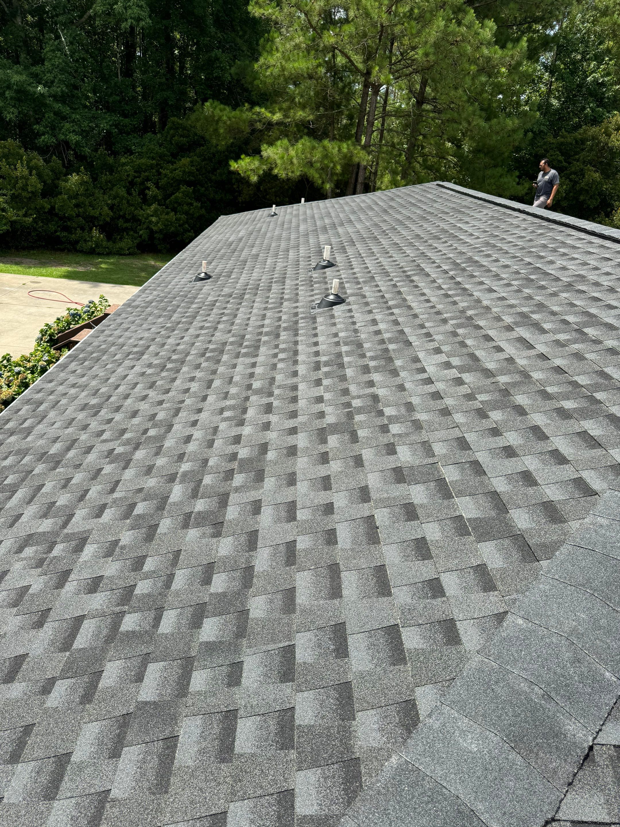 GAF HDZ - Charcoal by Linta Roofing Inc