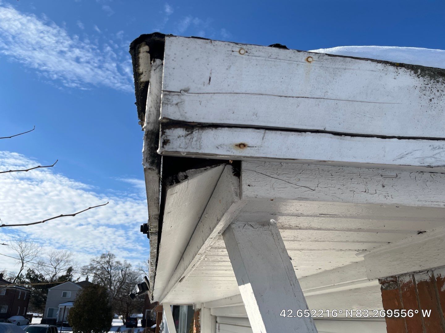 Siding Replacement using Alside D4 Odyssey-Plus Dutchlap White by 180 Contractors