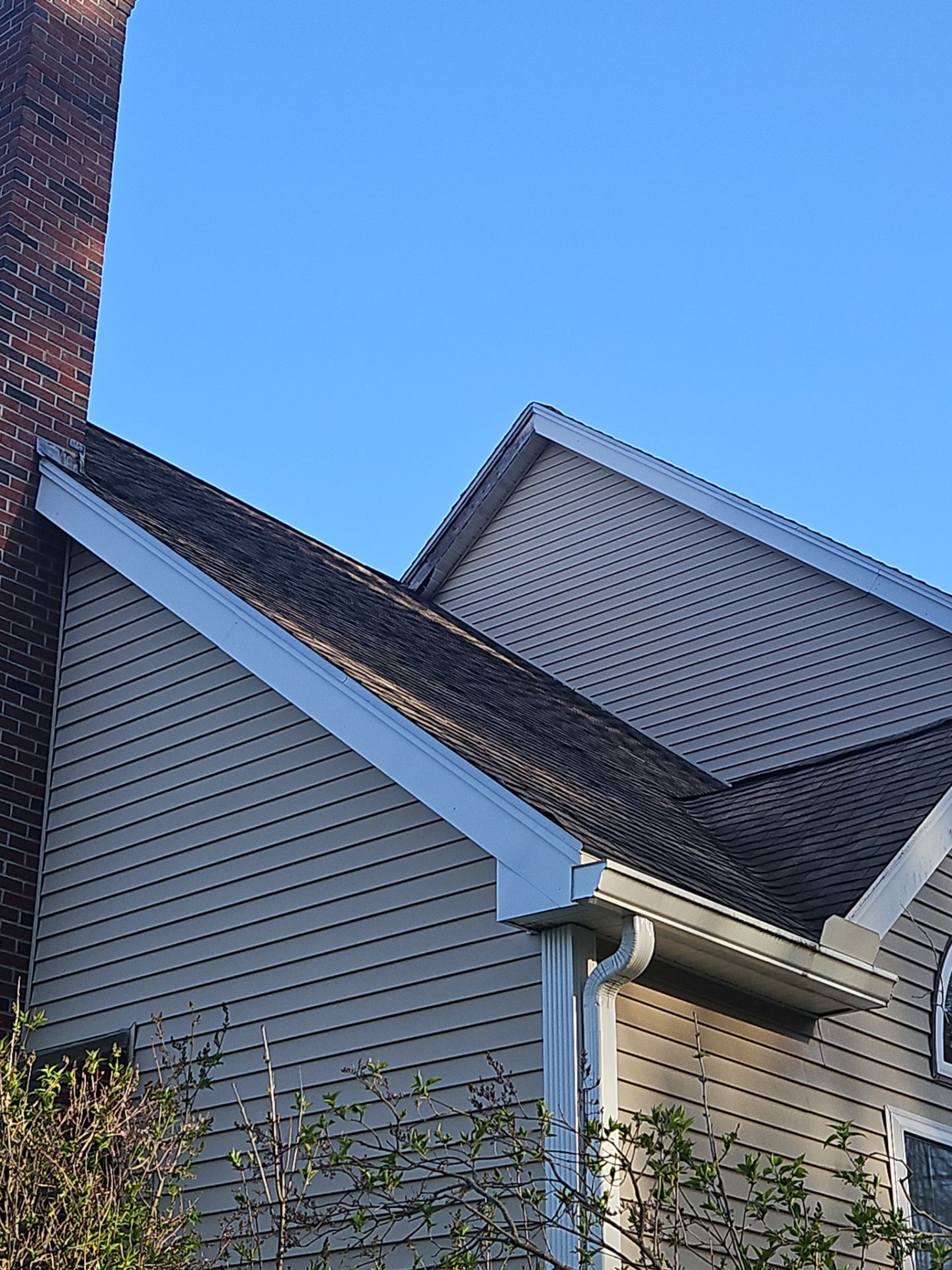 Siding Rake Repair – Littleton, MA by Mighty Dog Roofing of Greater Middlesex County