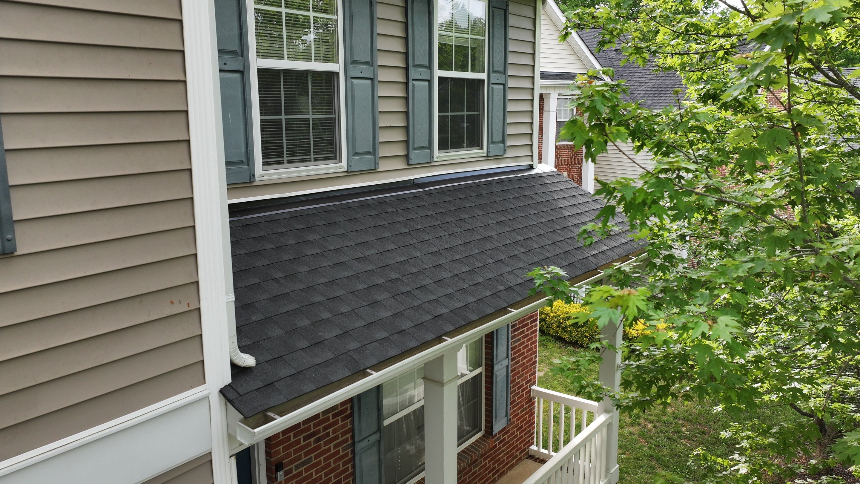 Roof Replacement - GAF Timberline HDZ Charcoal  by Pro Performance Roofing