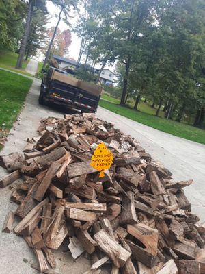 Firewood Delivery  using Seasoned Firewood