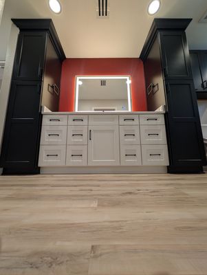 Universal City Tub-to-Shower Conversion with Built-In Bench and Backlit Mirror