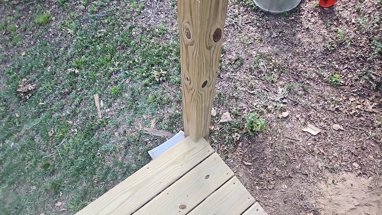 Russet Cove Circle - Deck Installation by Pillar and Pine