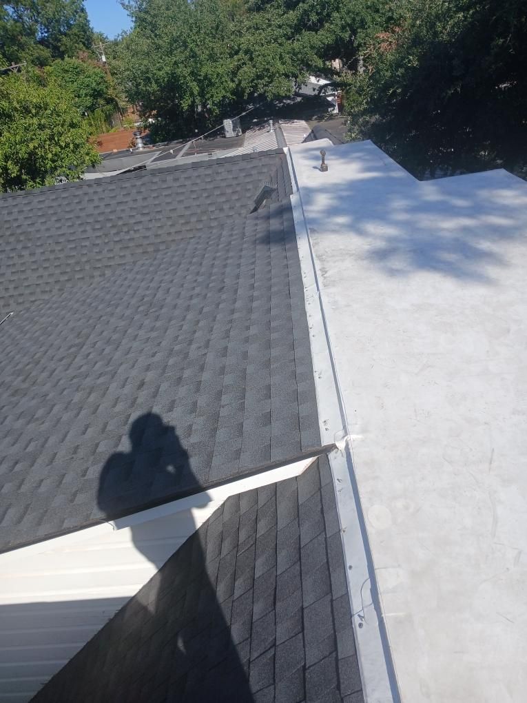 Charcoal - GAF Timberline HDZ by RoofsOnly.com
