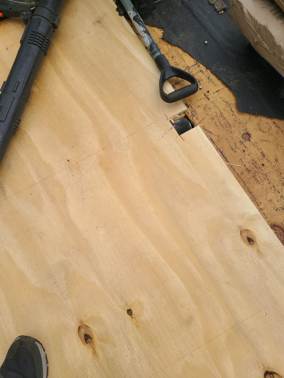 Vienna: Residential Roof Replacement with CertainTeed Landmark Pro in Max Def Weathered Wood by RM Banning, Inc.