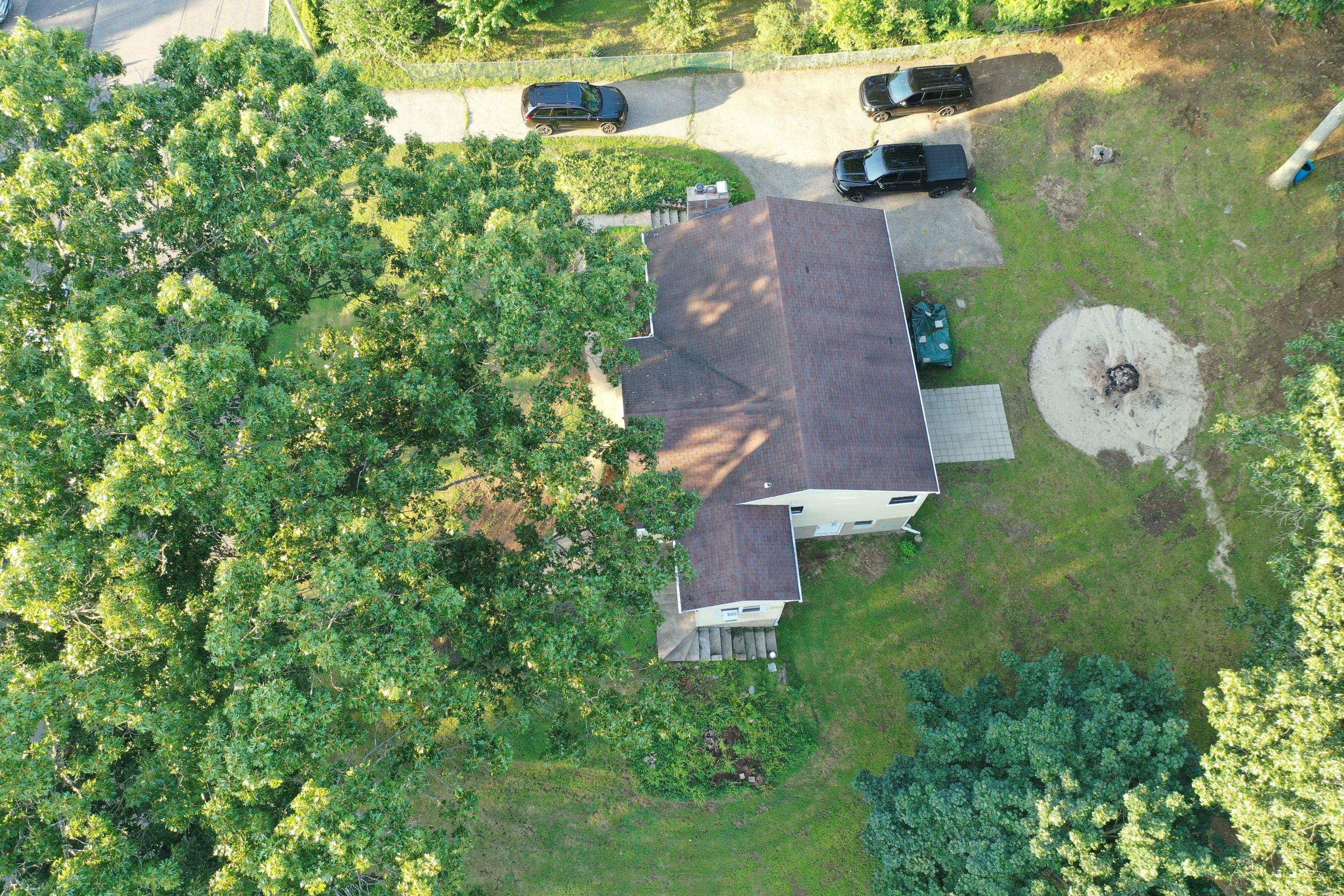 Siding Installation using Certainteed monogram charcoal gray Owens Corning Onyx Black by A Plus Exterior