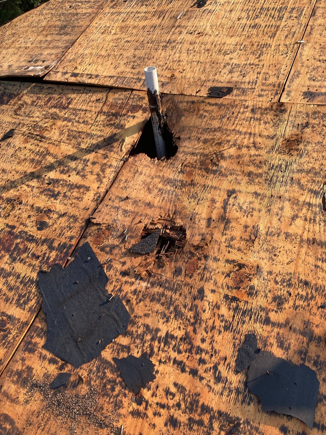 Residential Roofing Repair using Roof Replacement by American Roofing & Construction LLC