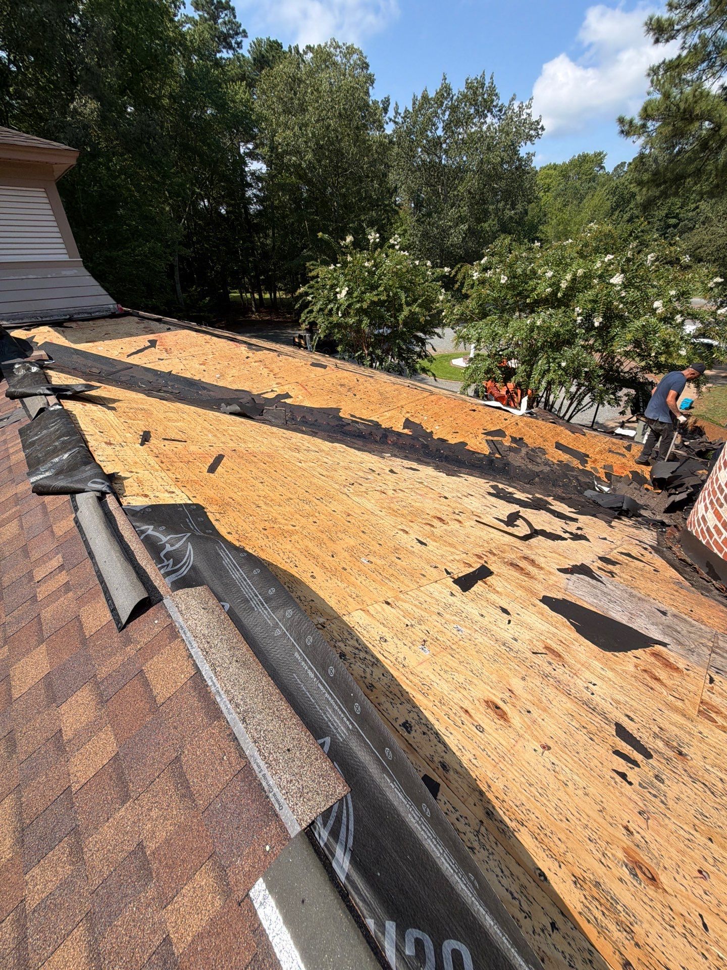 Comprehensive Asphalt Shingle Roof Replacement in Mathews, Virginia by Cade Construction