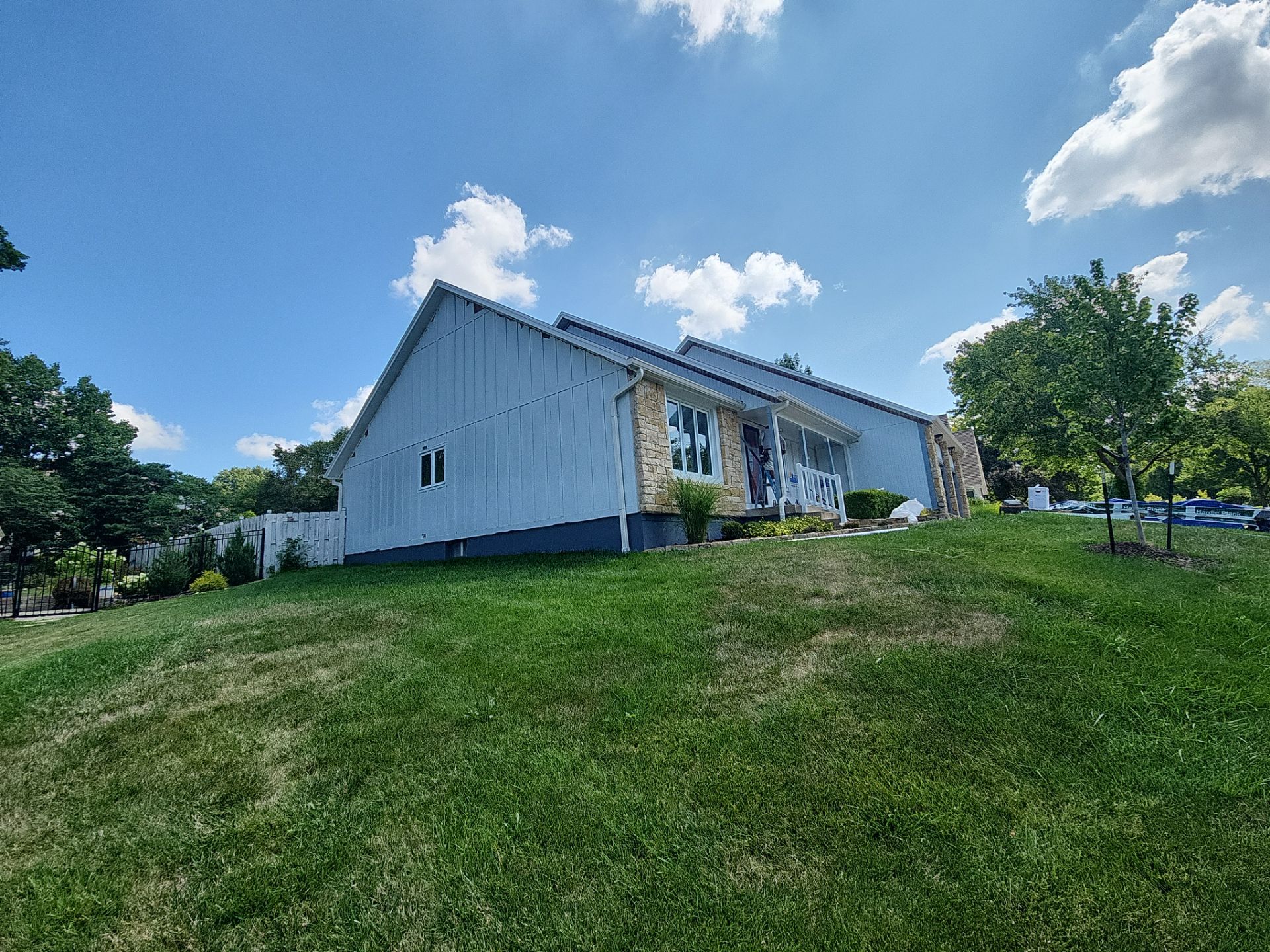 James Hardie siding in Overland park  by EEC  Windows, Siding & Roofing 
