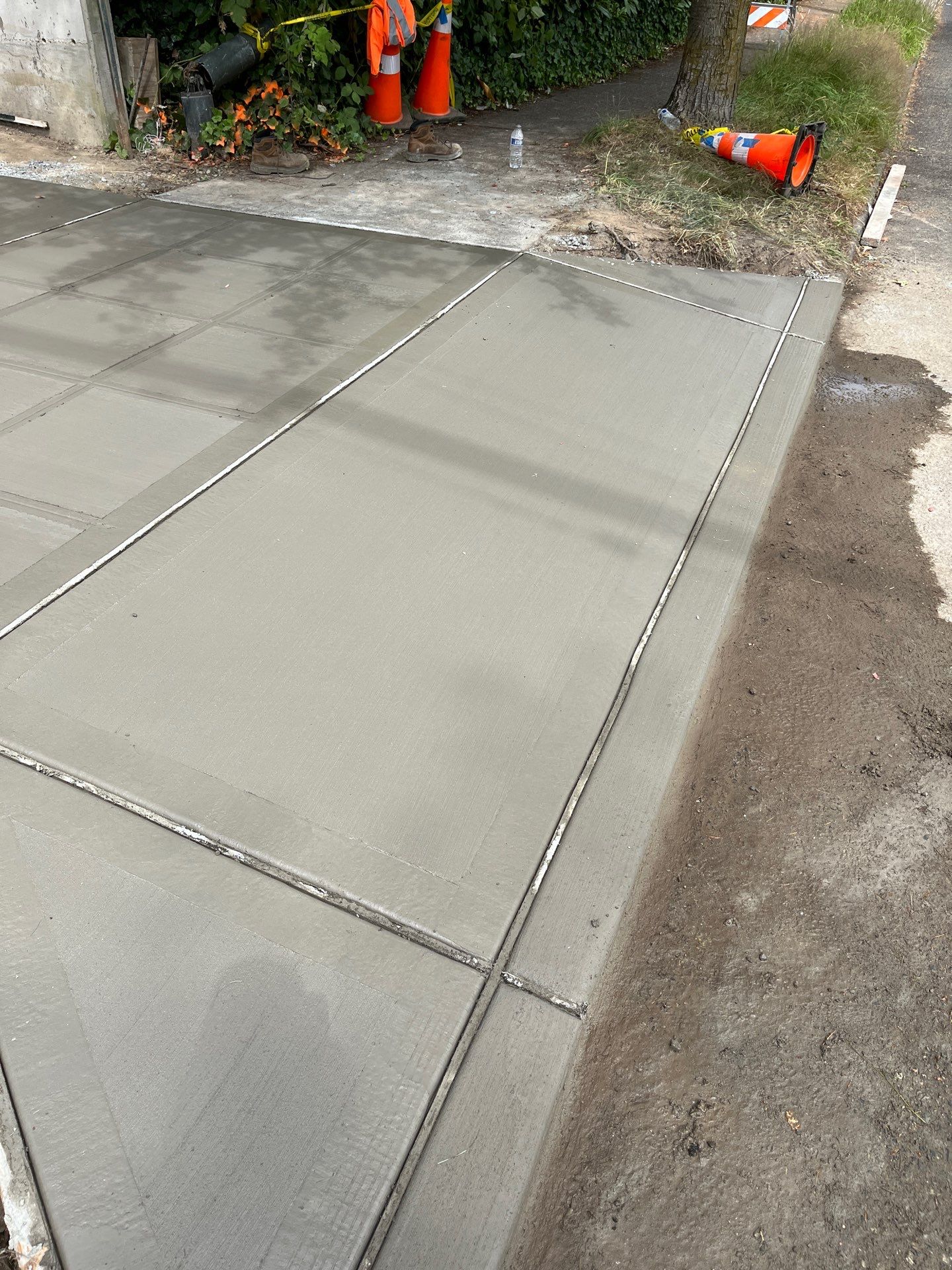 Concrete Patch & Sidewall Repair | Seattle  by Jireh Asphalt & Concrete Inc 