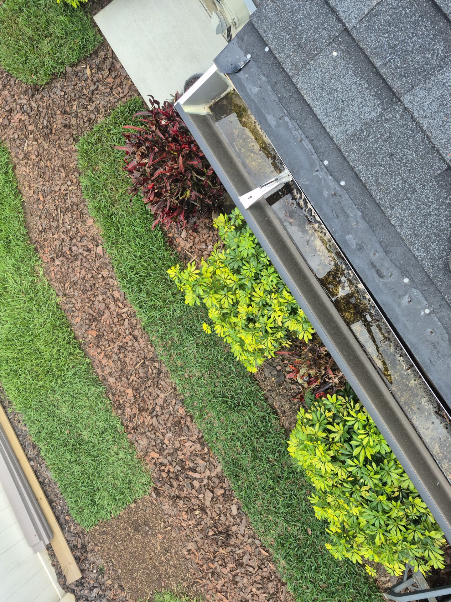 Project in St. Petersburg 33710 by Mitchell Roofing Company LLC 