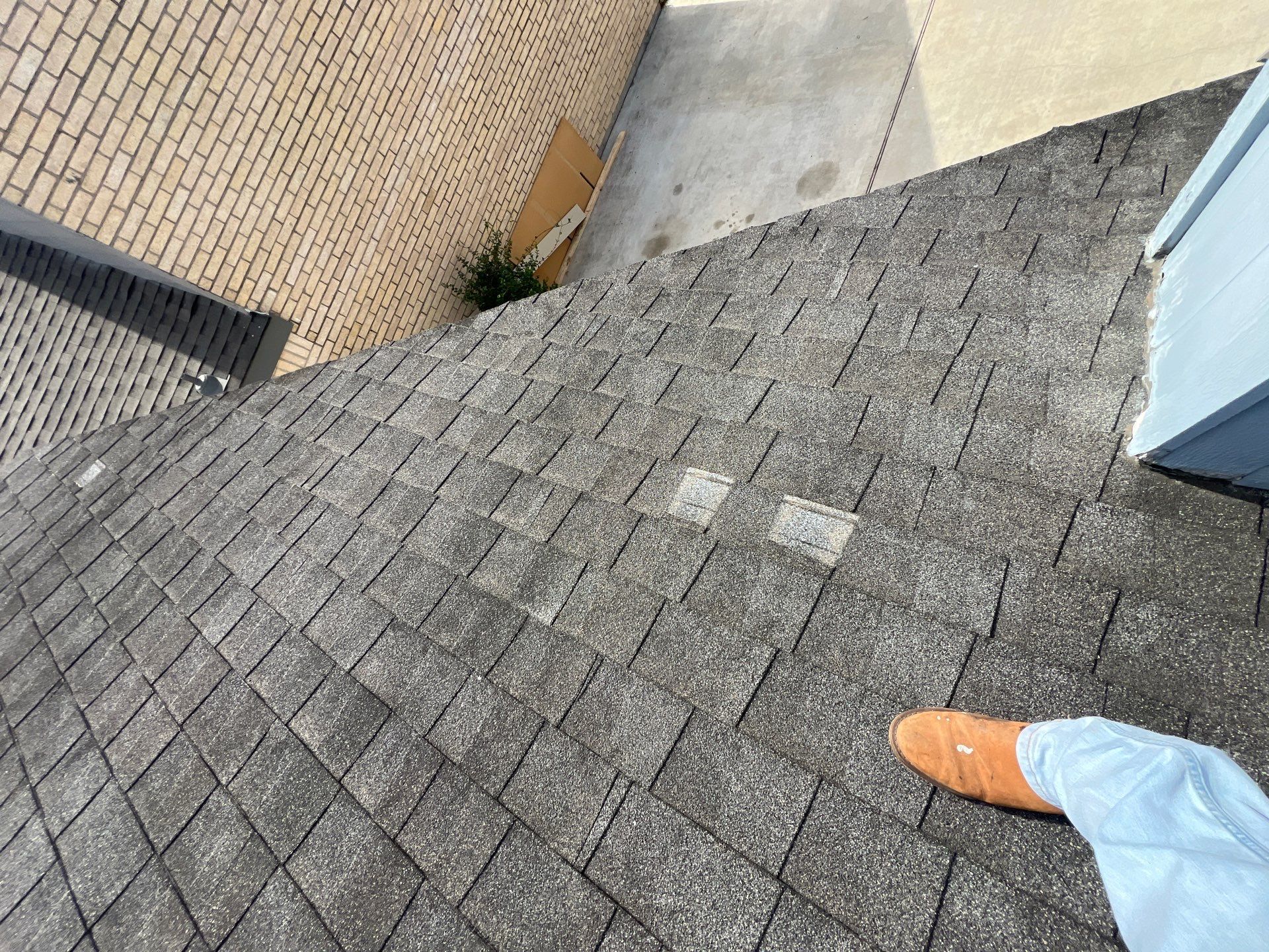 Residential Roofing Repair using Owen's Corning Duration (Lifetime) Shingles by Roof Repair Company
