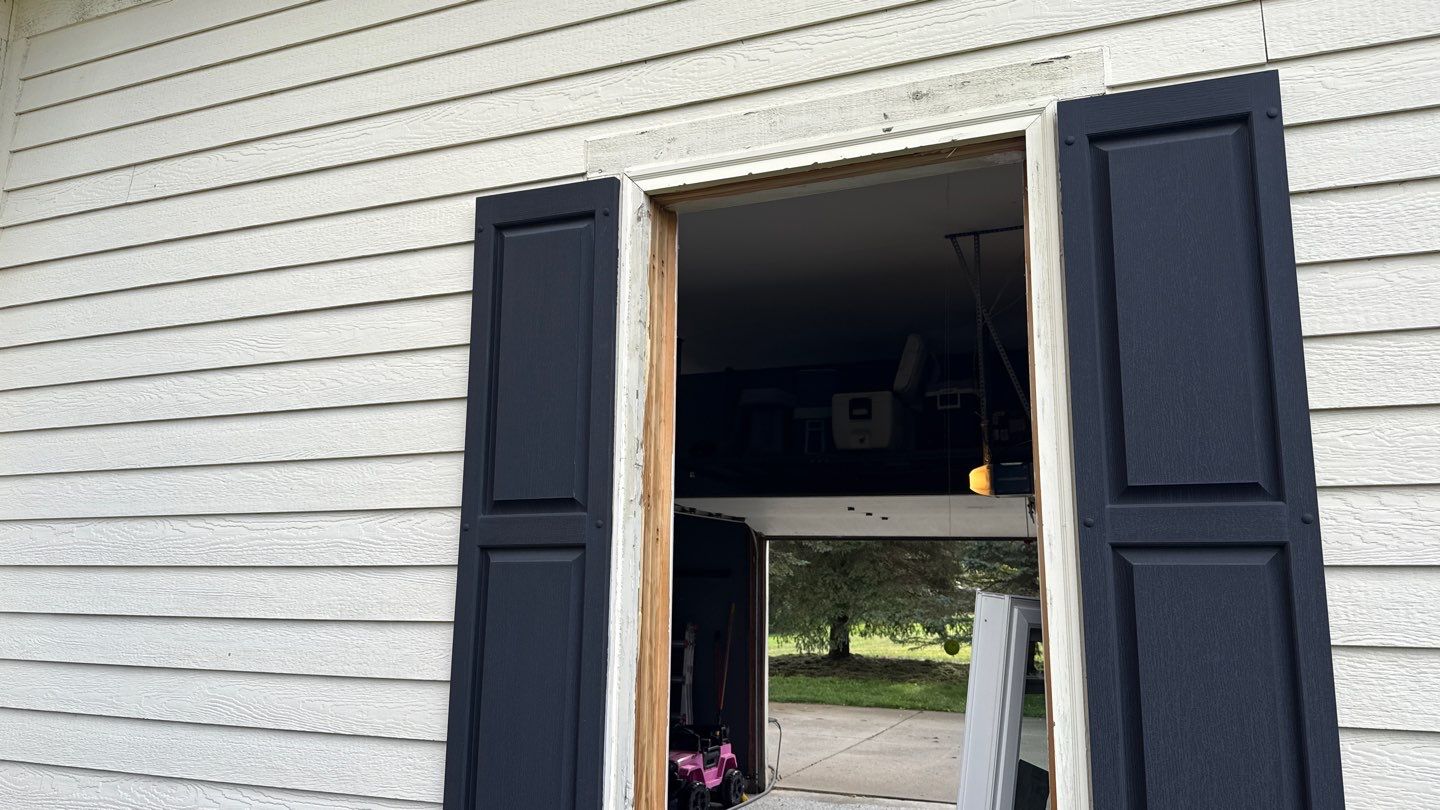 Siding Replacement using Alside S7 Cedar Mill Grain Pebble by 180 Contractors