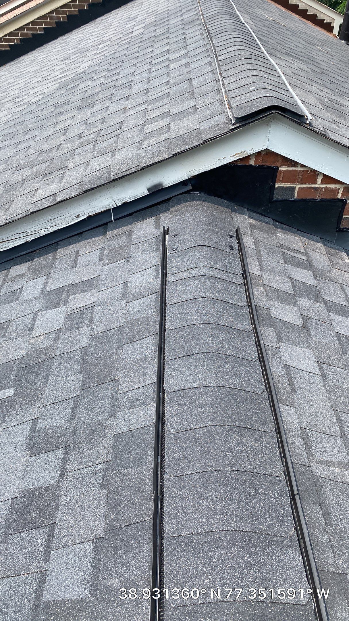 Reston: CertainTeed Landmark Pro Architectural Shingles in Max Def Moire Black by RM Banning, Inc.