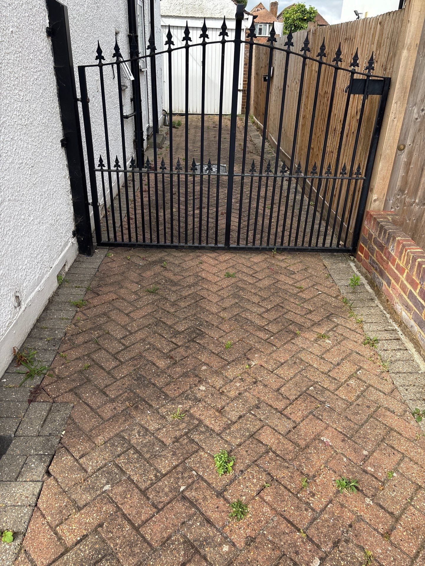Driveway Clean by Ges Exterior Cleaning ltd