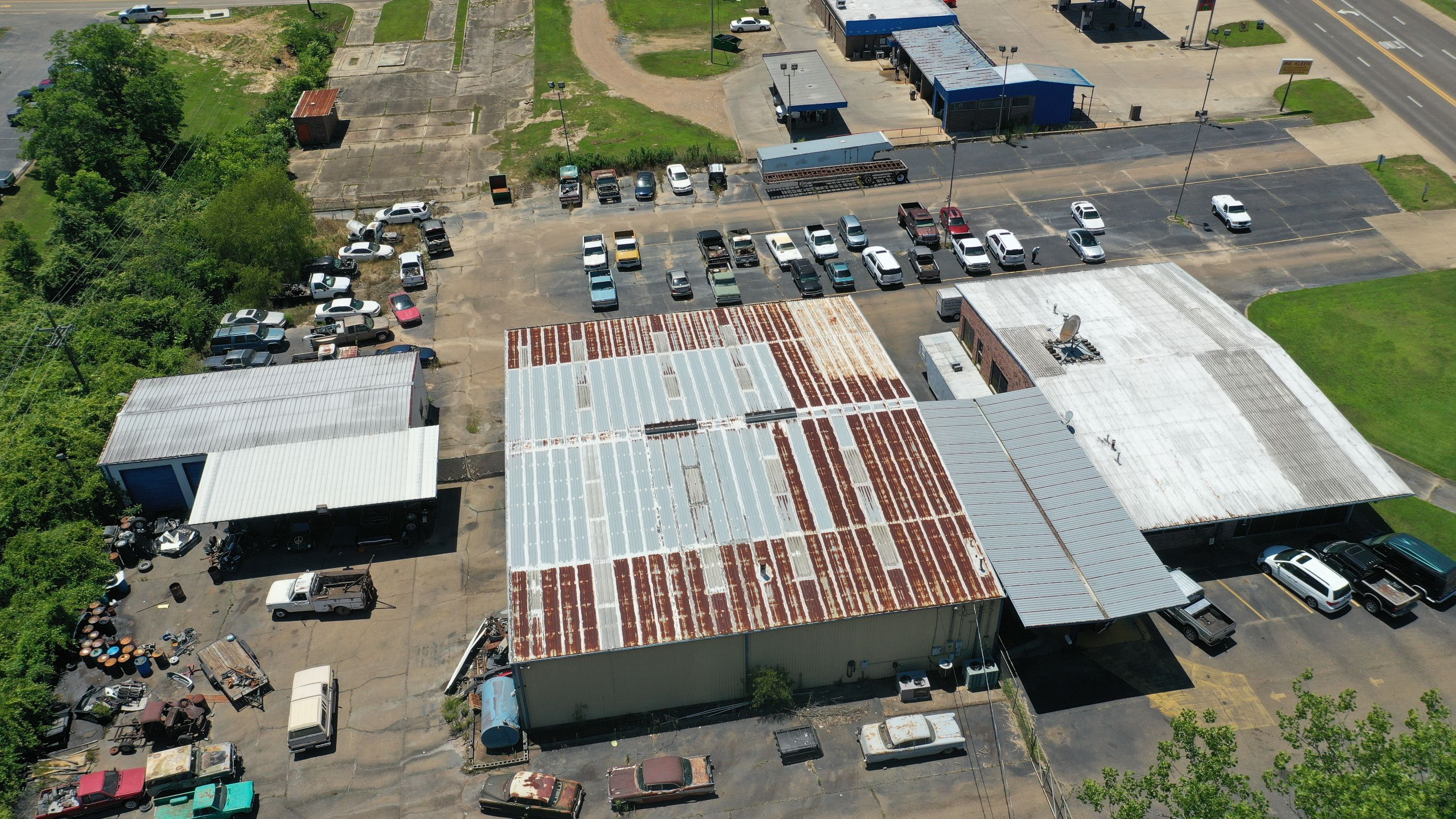 Sevier County Farmer's Co-Op by Hostetler Roofing