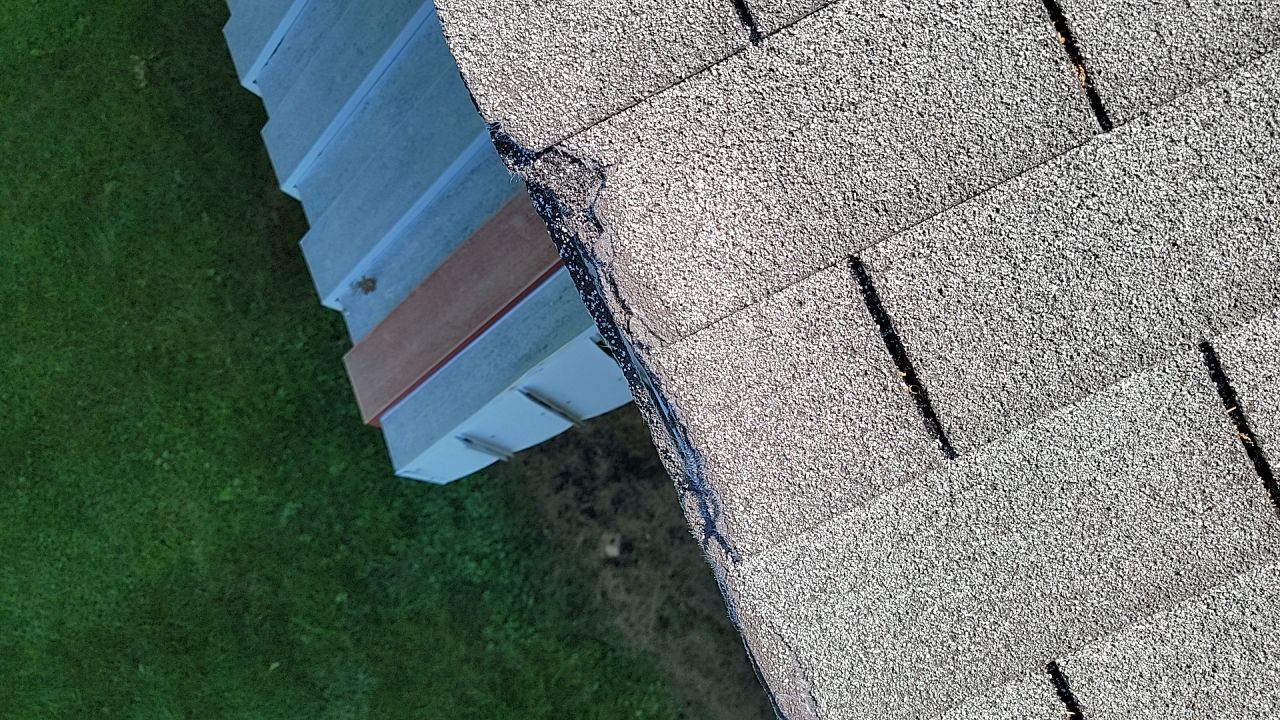 Brand: Atlas Pinnacle Color: Pristine Sunset Drip: White by Eagle Eye Roofing