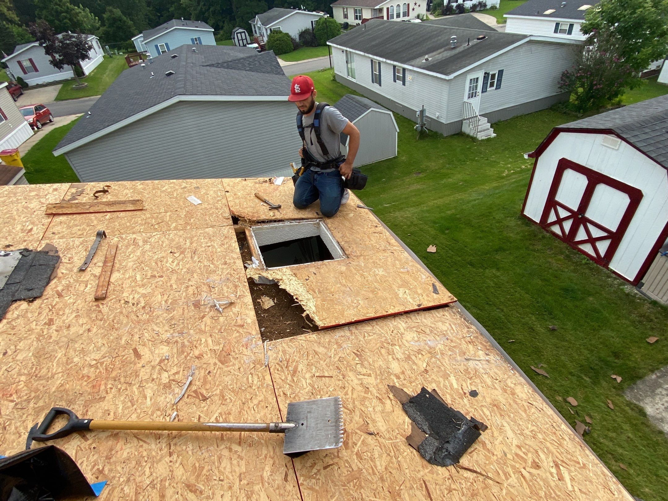 Roof Replacement using CertainTeed Landmark by 180 Contractors