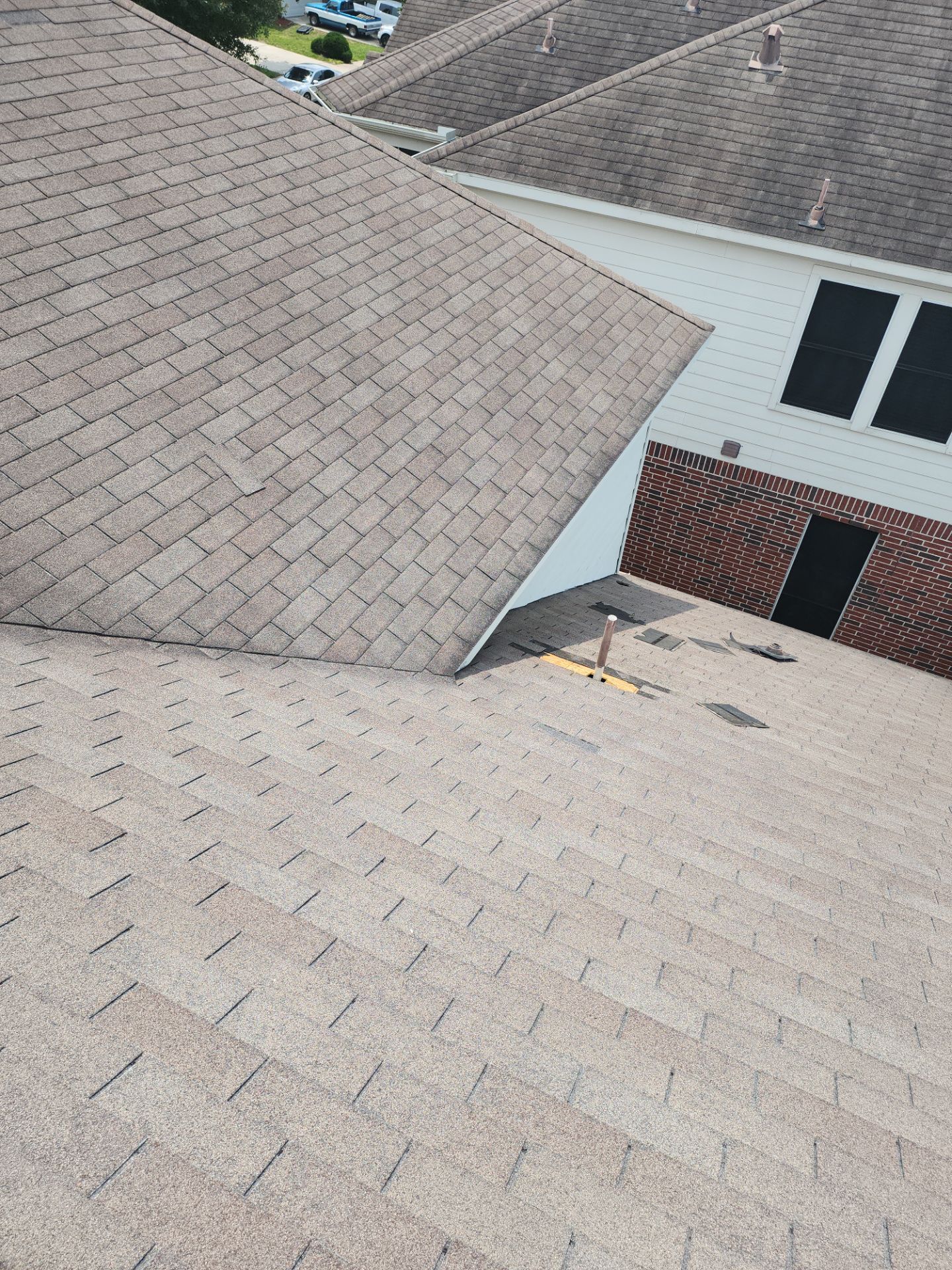 Hail Damage using Owen's Corning Duration (Lifetime) Shingles by Roof Repair Company