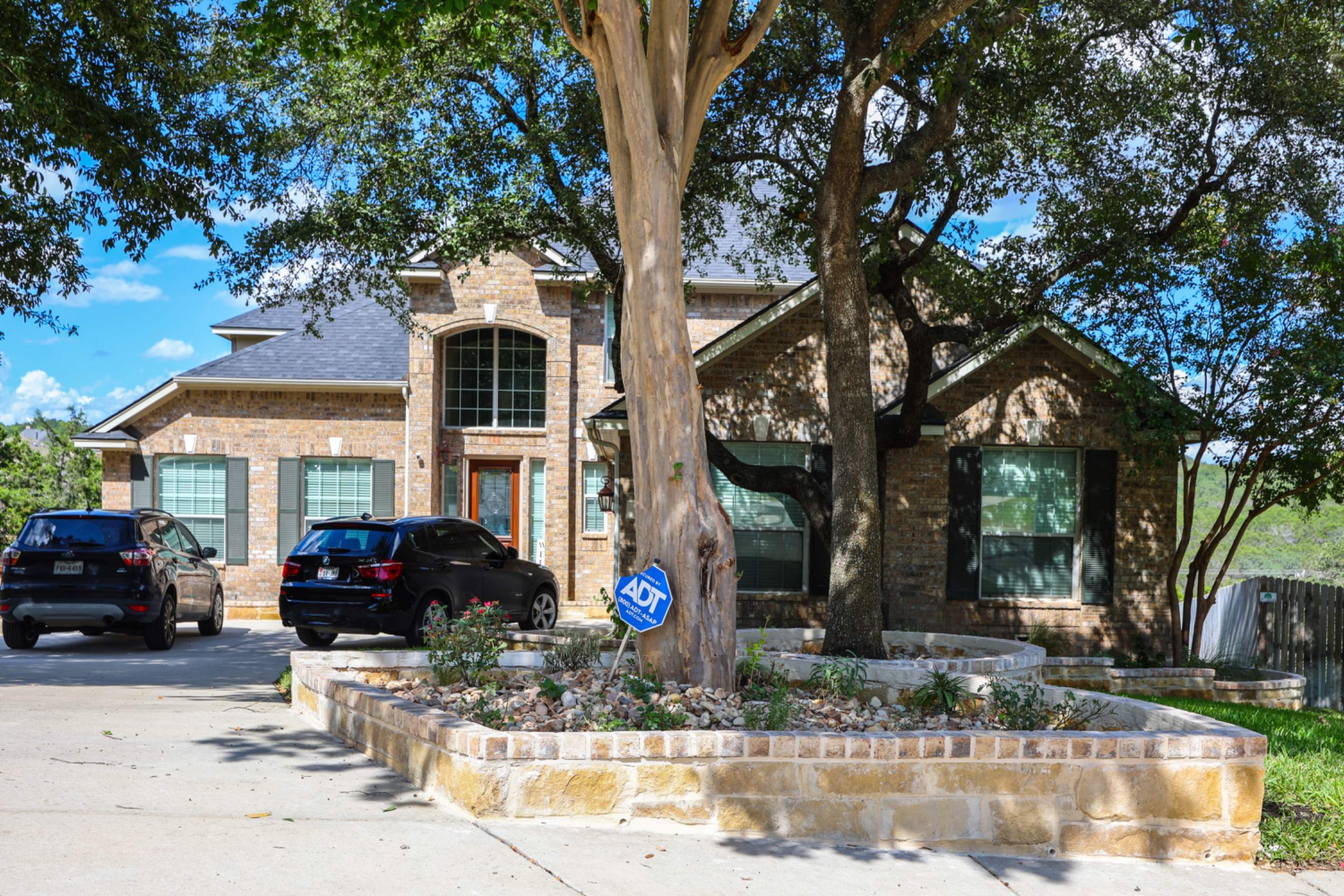 Stone Oak - San Antonio, TX by Hole In One Lawns, LLC