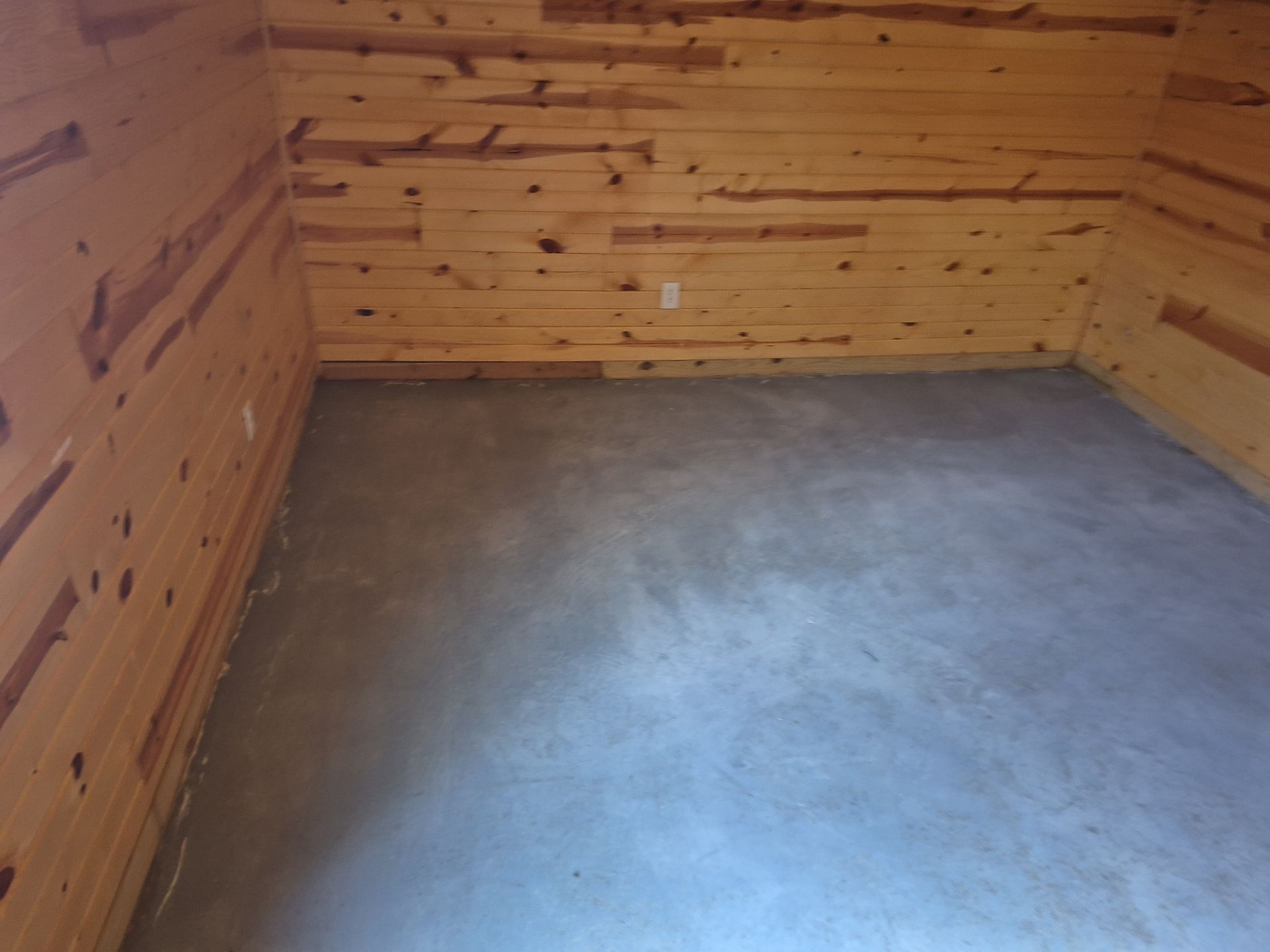 Auburn MI by Wise Coatings of Central Michigan