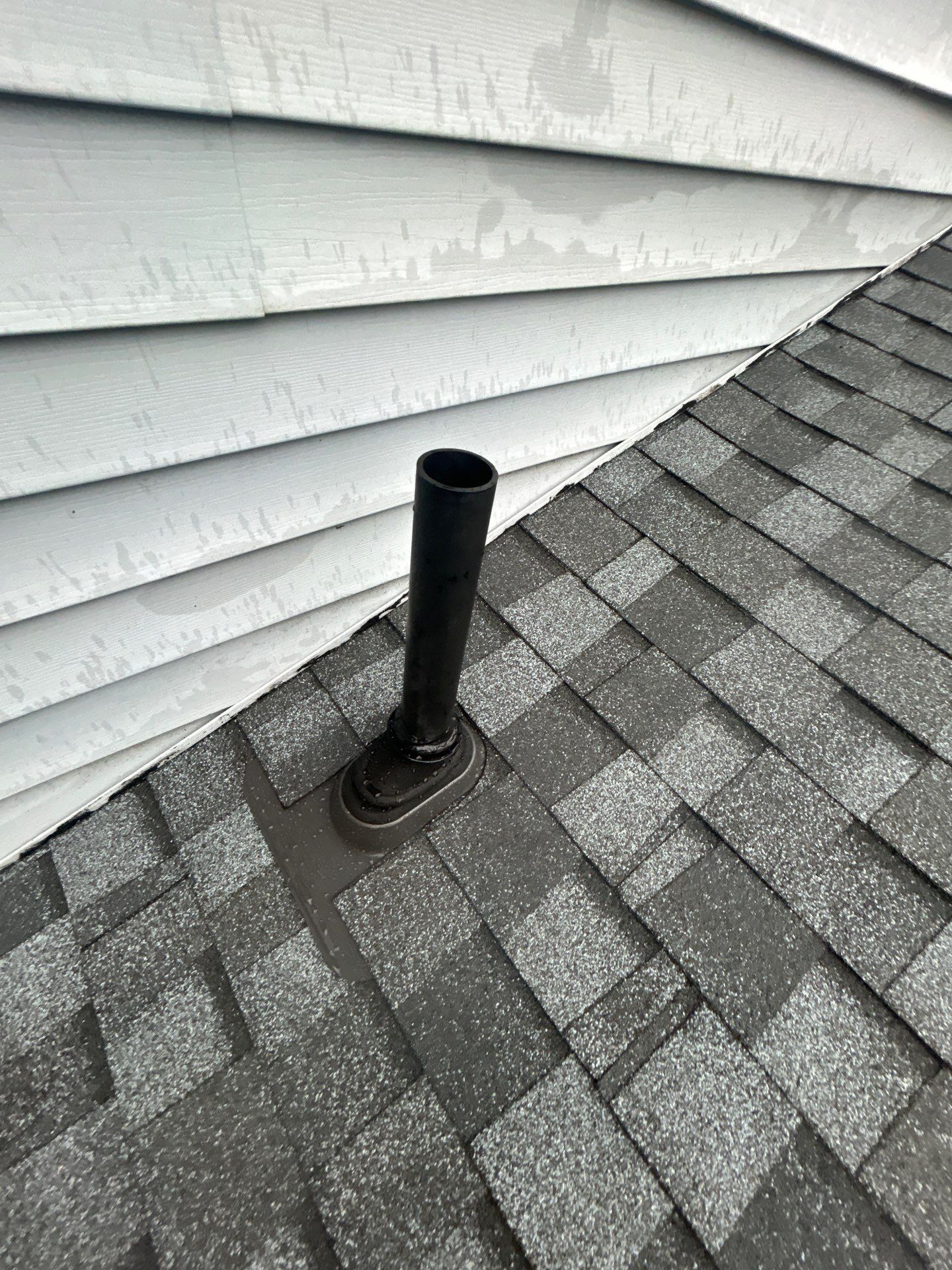 Alexandria: Residential Roof Replacement with CertainTeed Landmark Pro in Max Def Pewter by RM Banning, Inc.