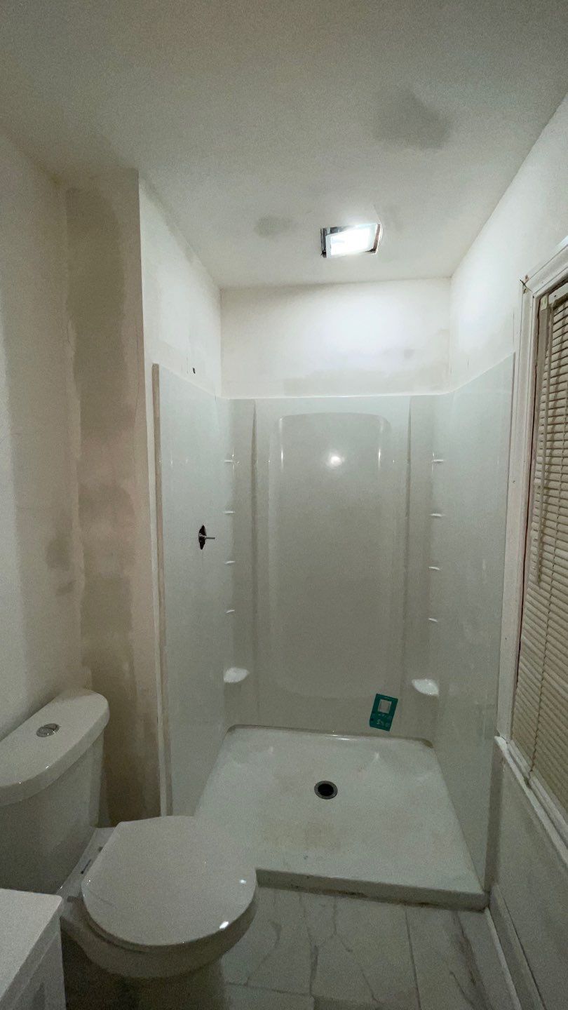 Tuscaloosa - Bathroom Addition by Pillar and Pine