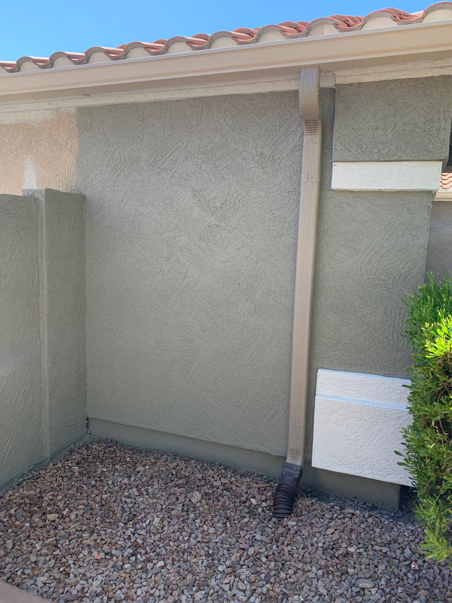 Exterior Painting - Glendale by Crash of Rhinos Painting & Garage Floors