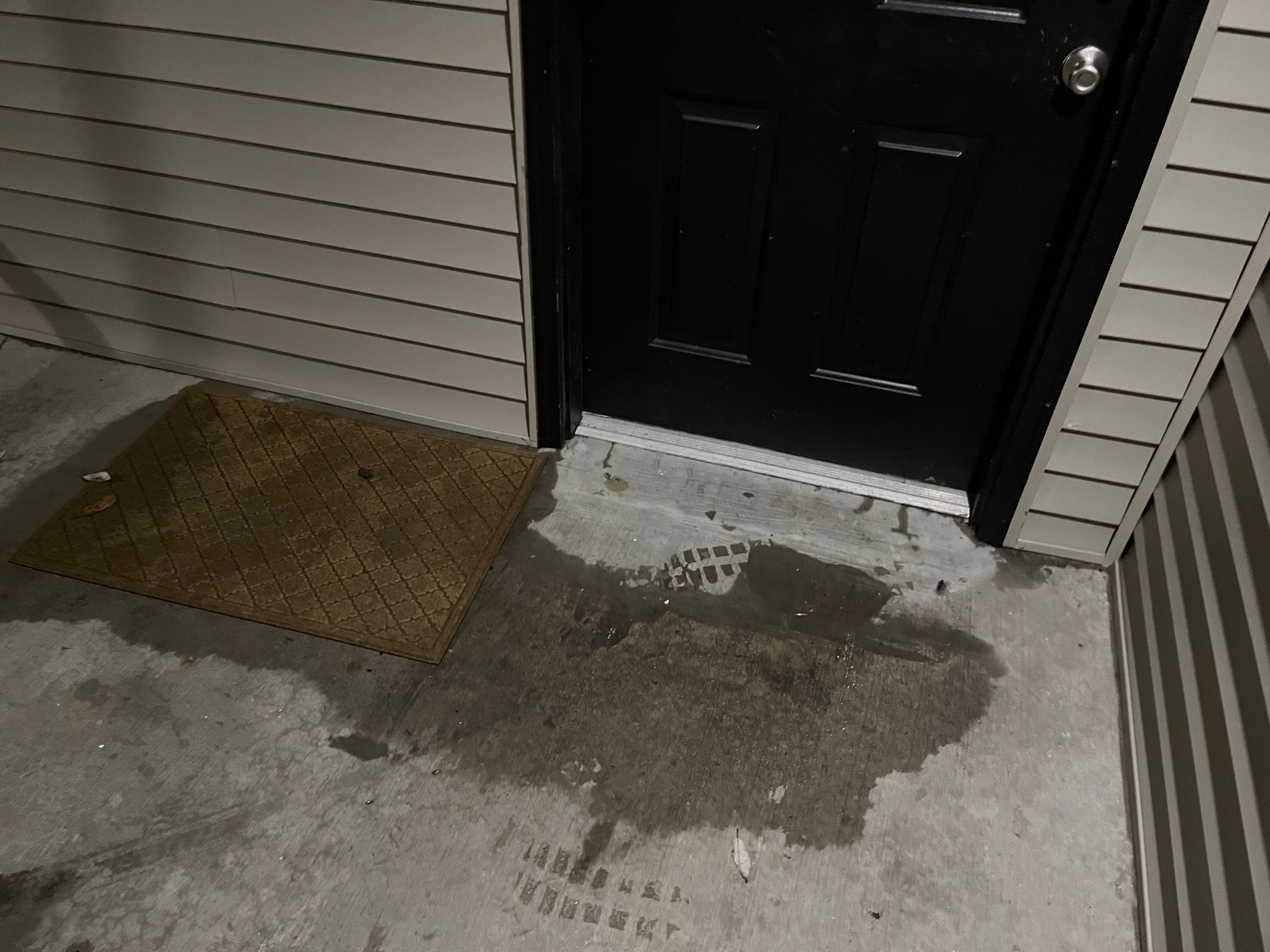 Emergency Service Water Mitigation in Louisville, KY by ANR Restoration
