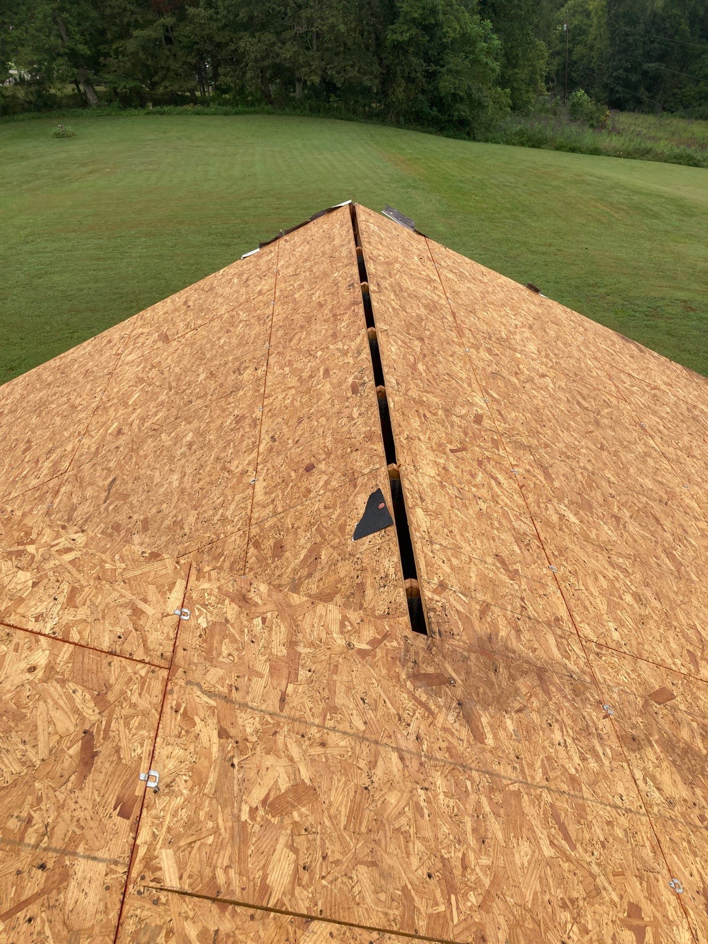 Residential Roofing Installation using GAF Timberline HDZ Charcoal by Rainstoppers Roofing