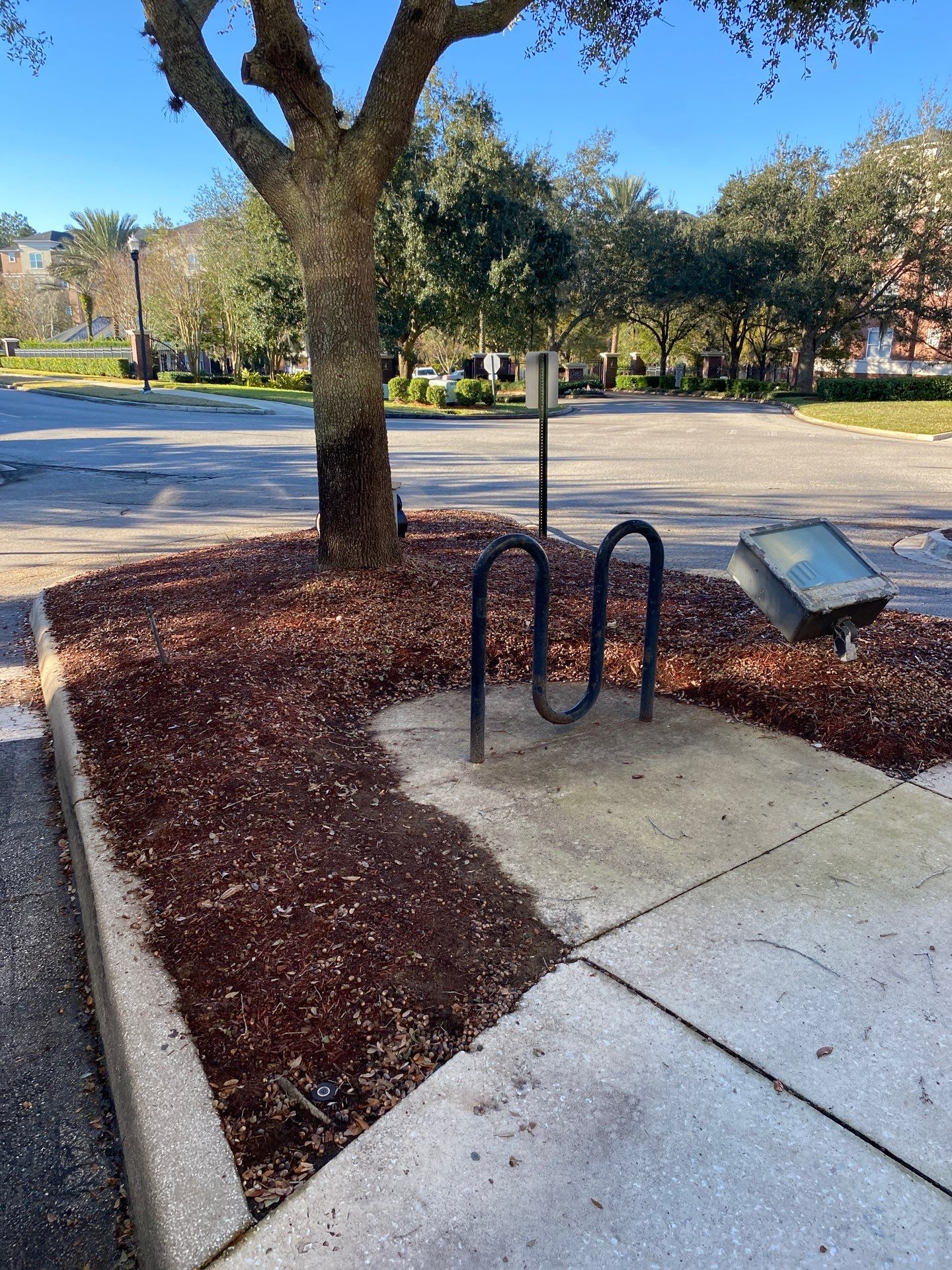 Larry’s Giant Subs | Rock & Mulch by ProGreen Services