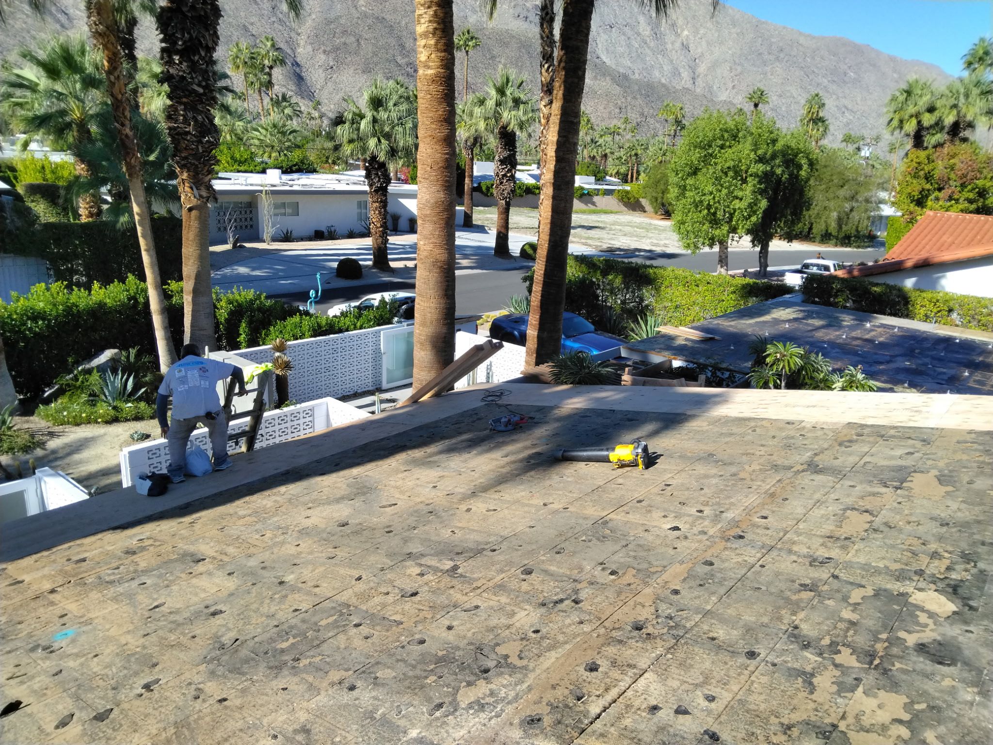 Project in Palm Springs by Desert Roof Concepts